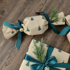 Winter Noel Christmas Festive Gift Wrap Set